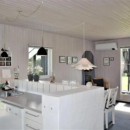 Kustaa - 1km From The Sea By Interhome Tatil Evi