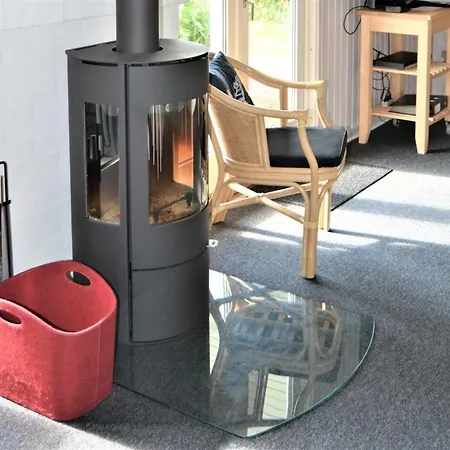 Holiday home Kustaa - 1km From The Sea By Interhome