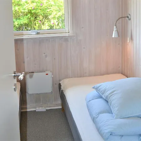 Holiday home Kustaa - 1km From The Sea By Interhome